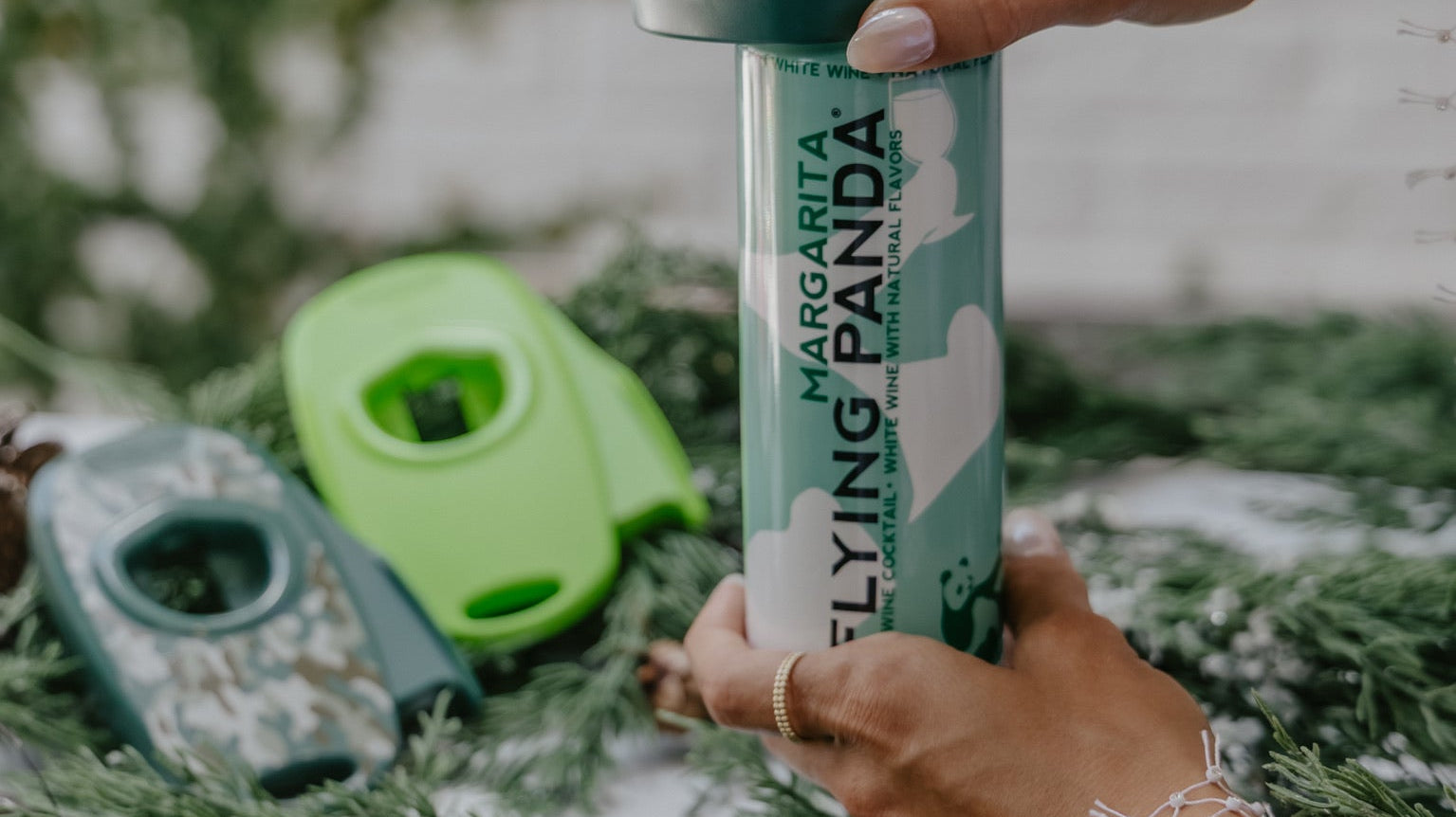 Après-Ski, At Home – Cozy Canned Cocktails for Cold Nights