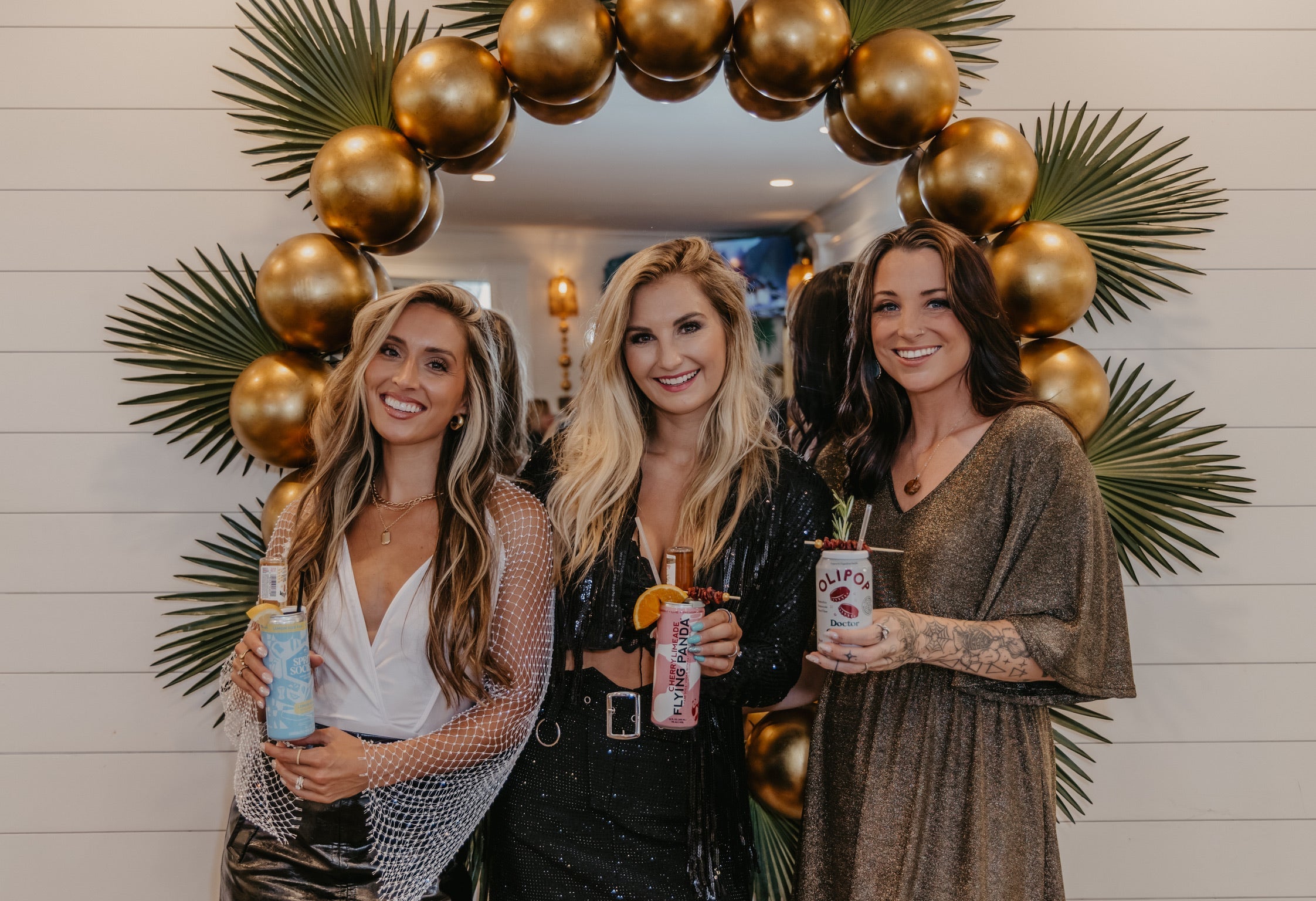 Friendsgiving with a Twist: Canned Cocktails, Games & Gratitude