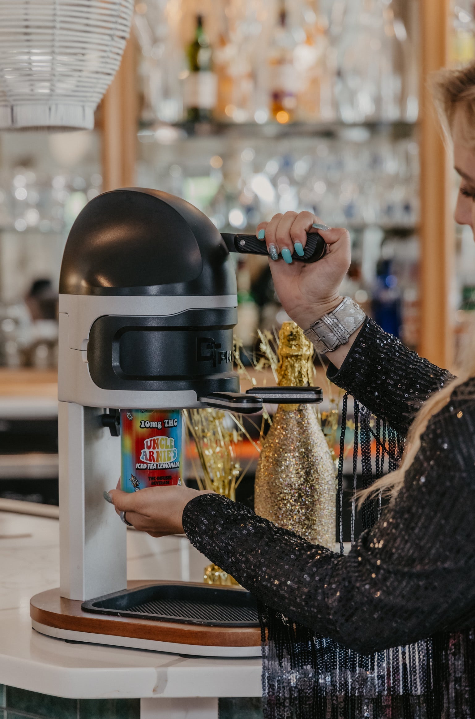 Sips & Sides – How to Pair Your Canned Cocktails with Thanksgiving Leftovers