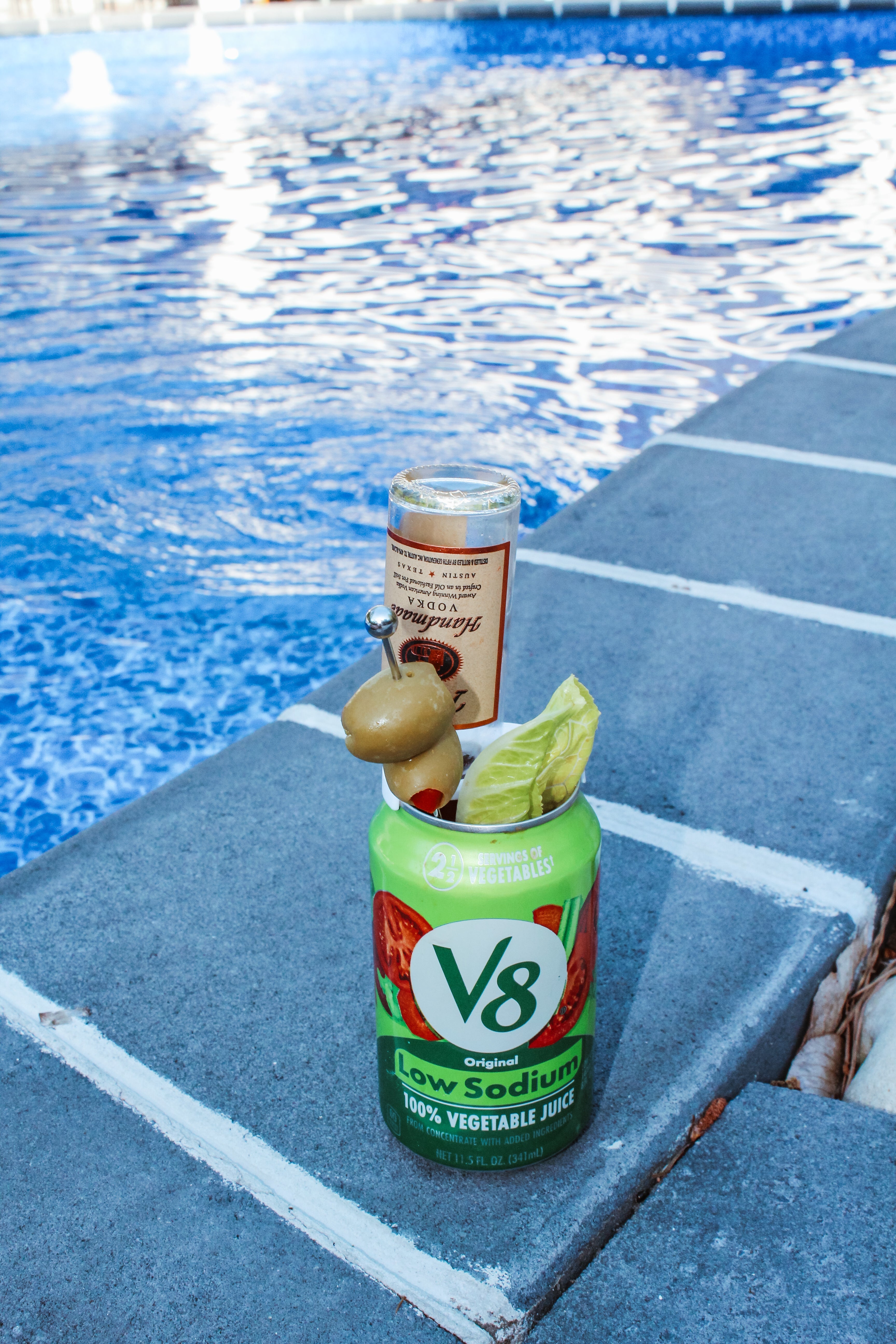 Hosting a Pool Party? Draft Top Is Your Go-To Summer Tool